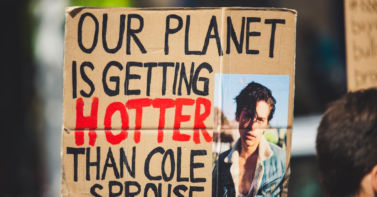 découvrez l'importance de la sensibilisation au changement climatique et comment elle peut influencer des actions positives pour notre planète. rejoignez le mouvement pour un avenir durable et apprenez comment vous pouvez contribuer à la lutte contre le réchauffement climatique.