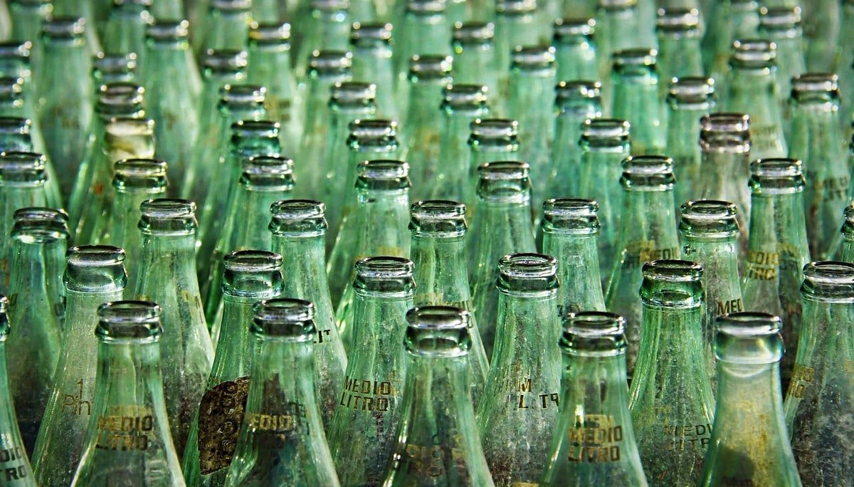 Le jour où j’ai découvert la vérité sur le recyclage des bouteilles en verre et cessé de les jeter dans le bac de tri